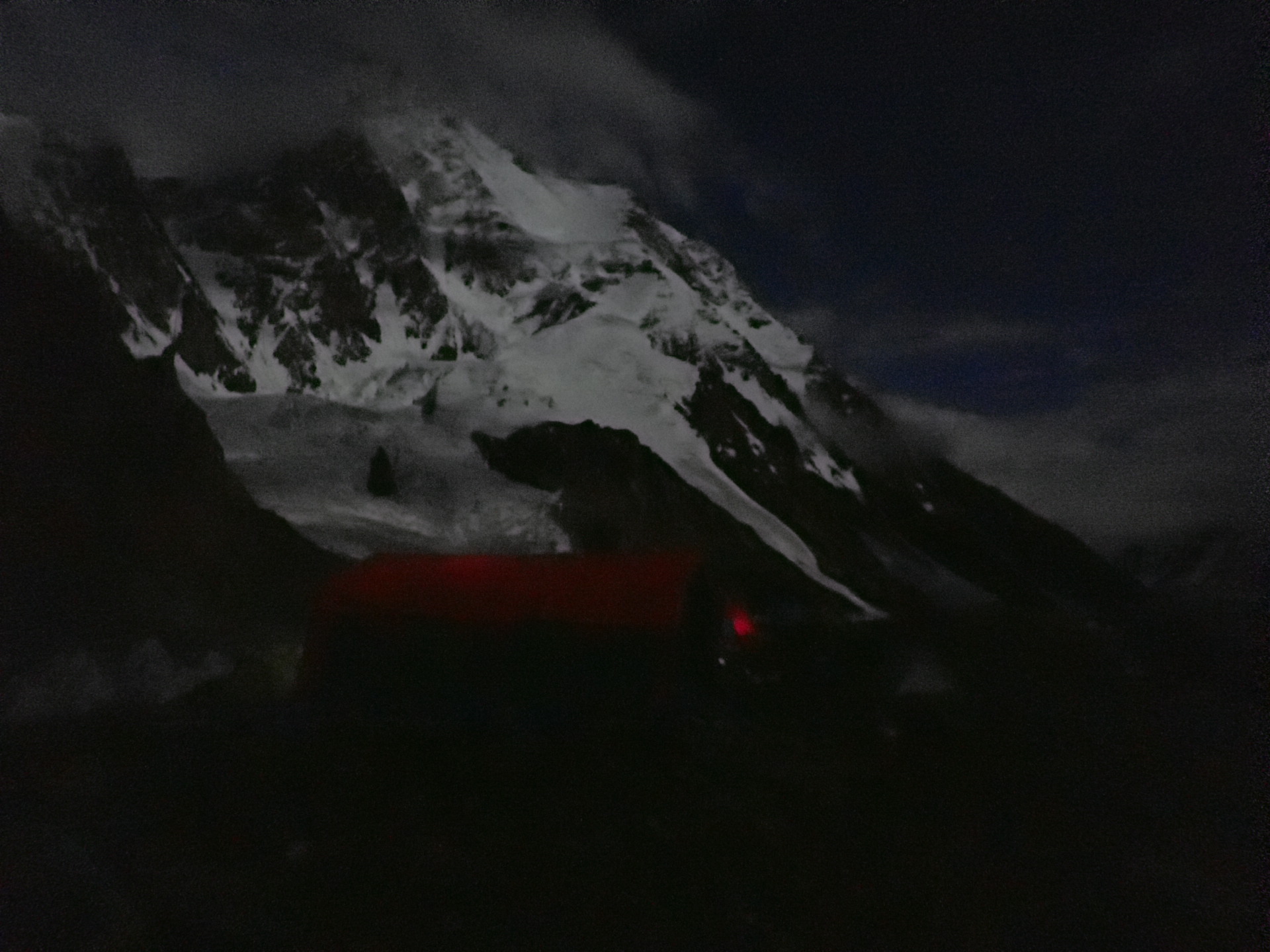 K2 night